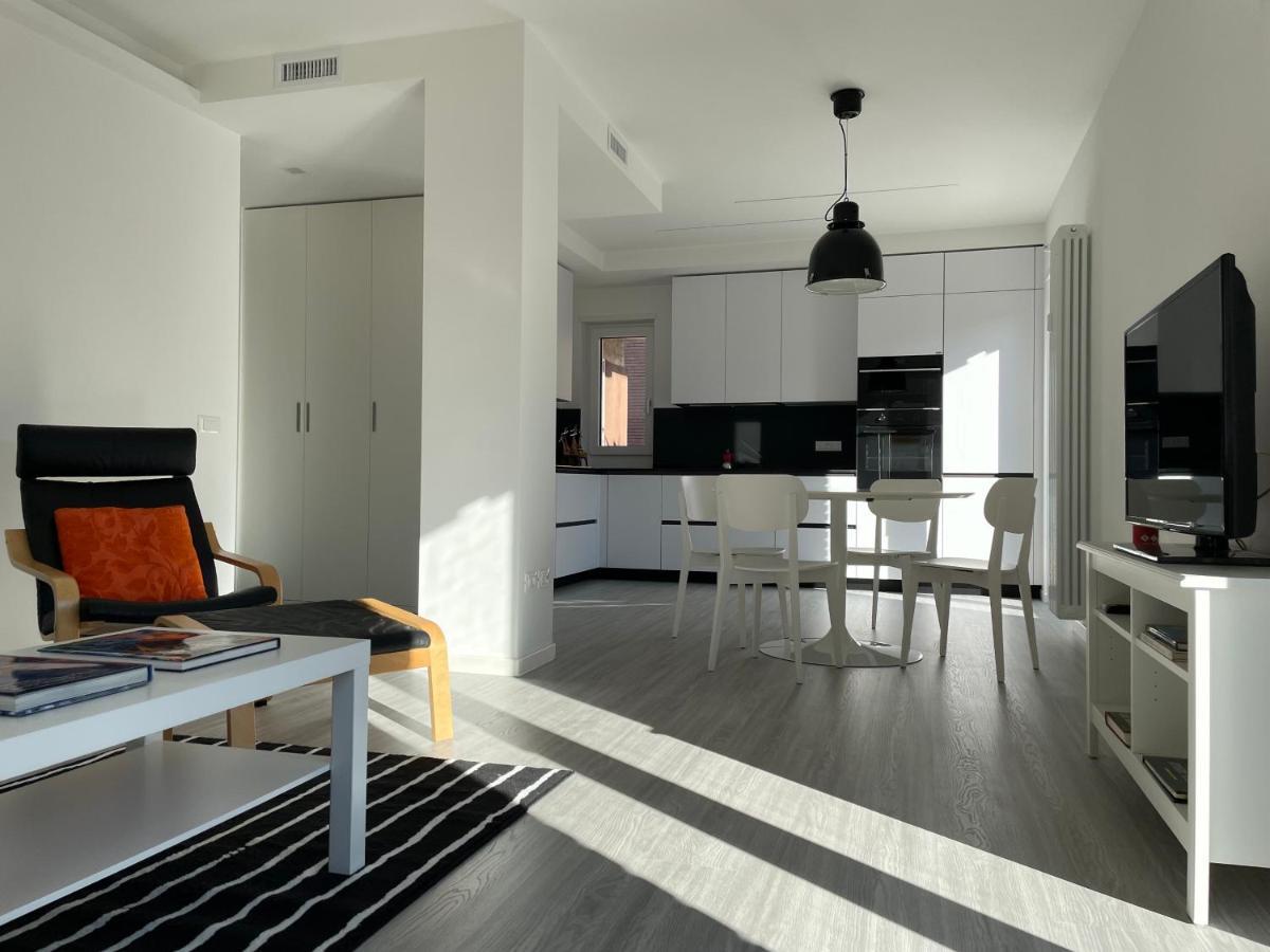 Domus Fersina Apartment Trento Luaran gambar